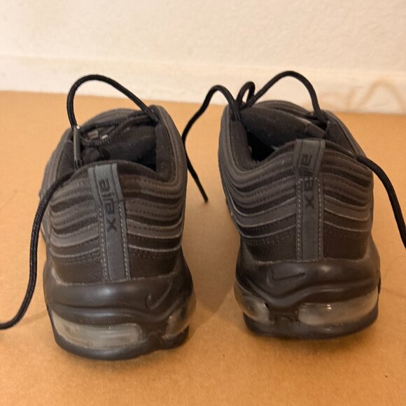 Black Nike Air Max Mens Shoes   Like new main image 4